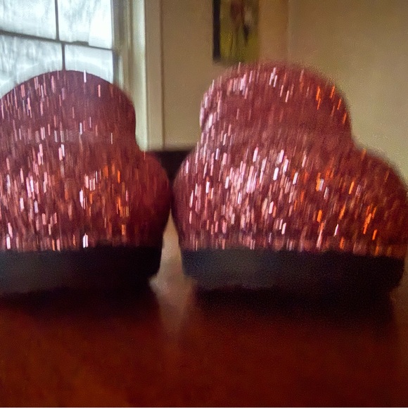 Very Gently Preowned/Excellent Condition Dansko XP Glitter Clogs in Pink - Picture 8 of 11